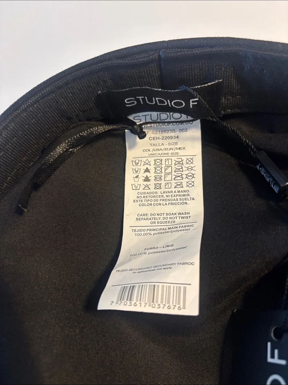 Studio F bnwt black